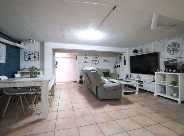 Återförsäljning - Radhus - Cox - Cox - Country