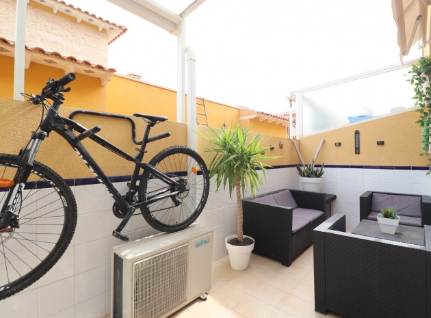 Återförsäljning - Radhus - Cox - Cox - Country