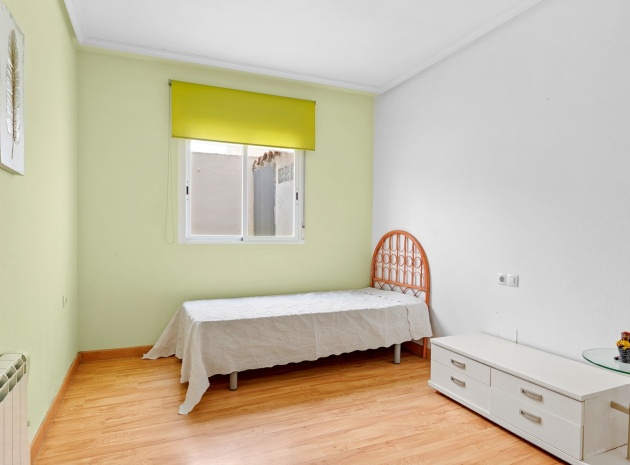 Resale - Apartment - Bigastro