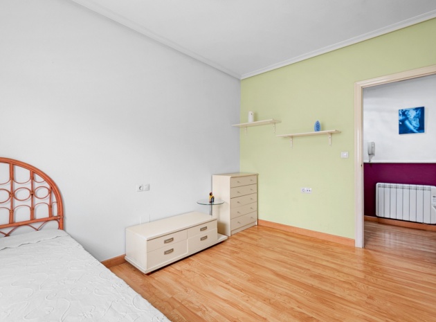 Resale - Apartment - Bigastro