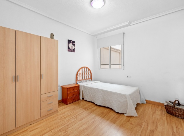 Resale - Apartment - Bigastro