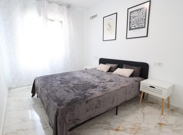 Återförsäljning - Radhus - Torrevieja - san luis