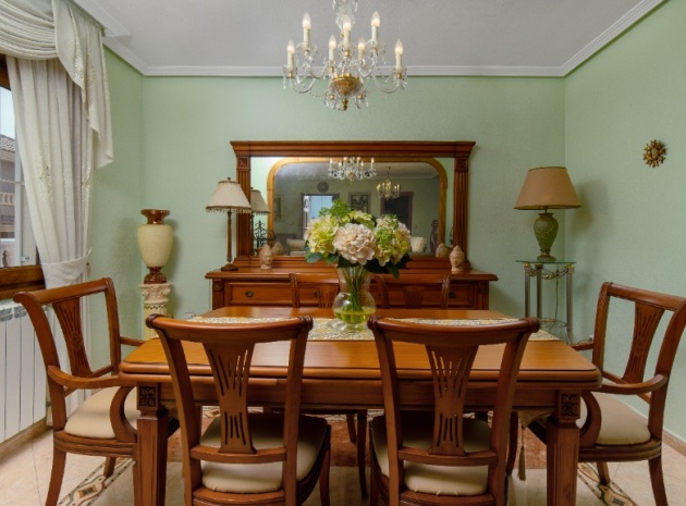 Wederverkoop - Villa - Los Altos