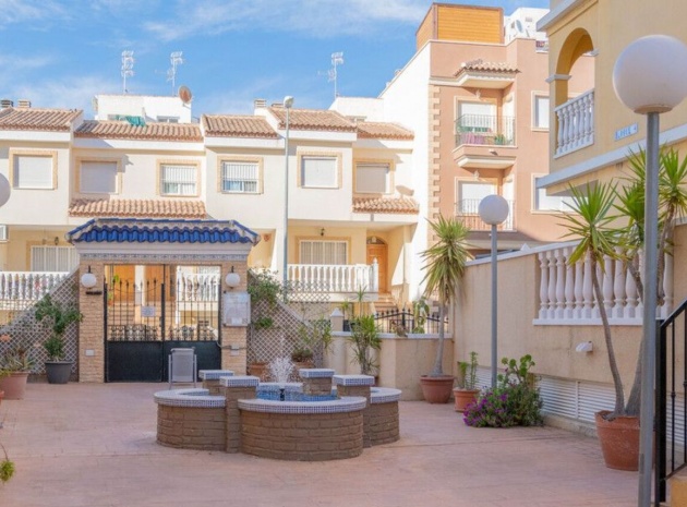 Resale - Apartment - Algorfa - fontana