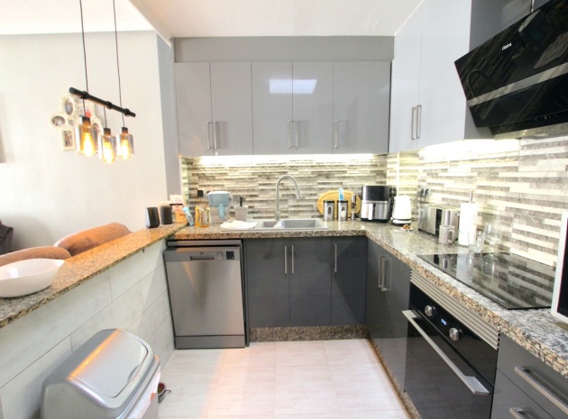 Återförsäljning - Villa - Villamartin