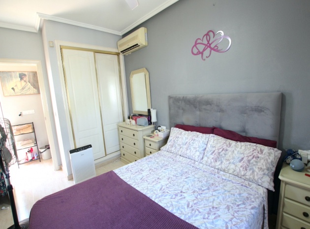 Återförsäljning - Villa - Villamartin