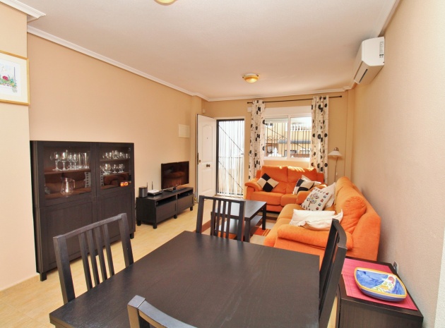 Återförsäljning - Radhus - Villamartin