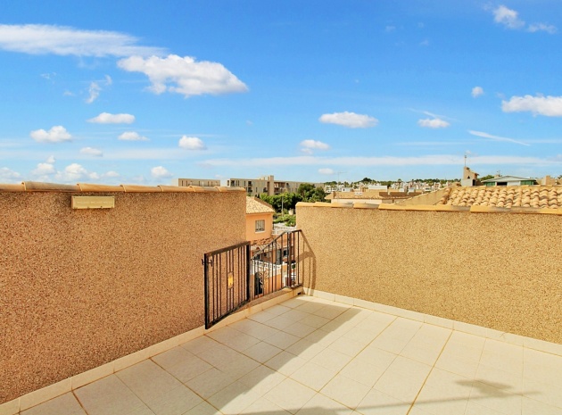 Återförsäljning - Radhus - Villamartin