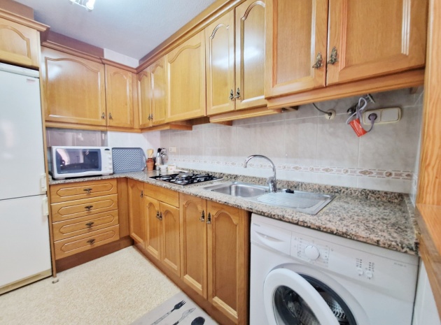 Wiederverkauf - Wohnung - Guardamar del Segura