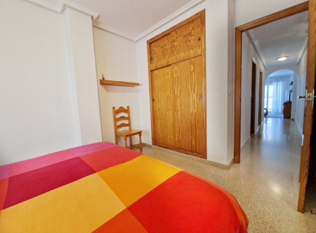 Wiederverkauf - Wohnung - Guardamar del Segura