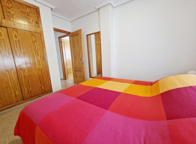 Wiederverkauf - Wohnung - Guardamar del Segura