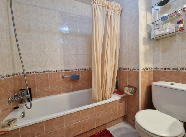 Wiederverkauf - Wohnung - Guardamar del Segura