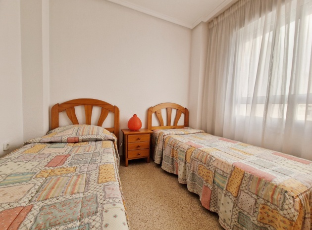 Wiederverkauf - Wohnung - Guardamar del Segura