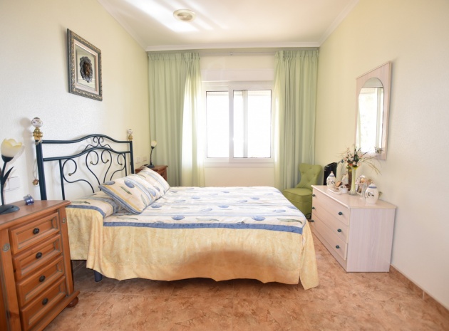 Resale - Apartment - La Mata