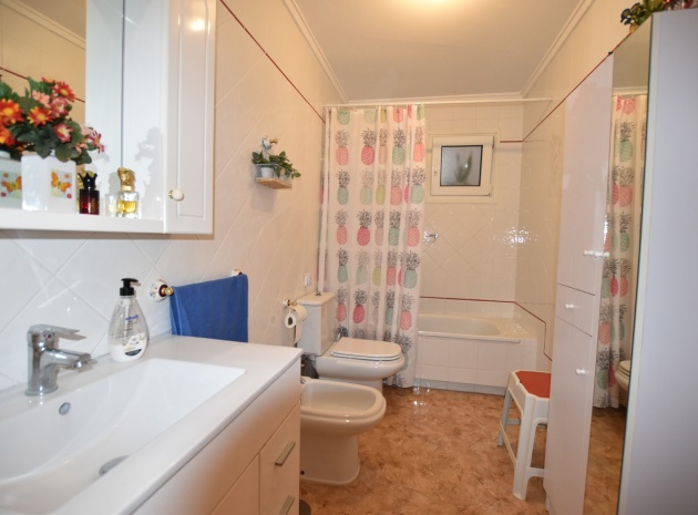 Resale - Apartment - La Mata