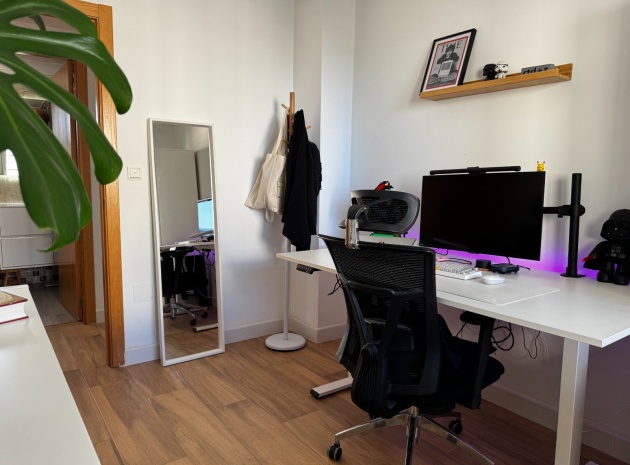 Resale - Apartment - Guardamar del Segura - Puerto Deportivo