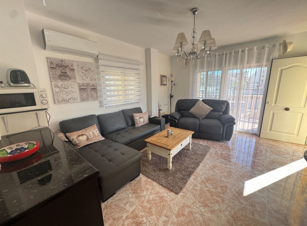 Återförsäljning - Villa - Villamartin