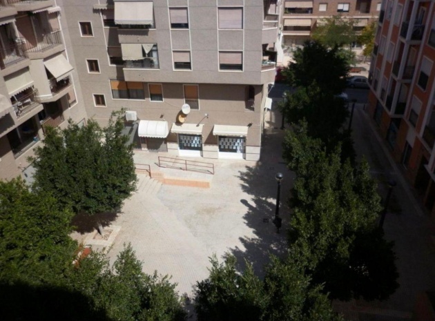 Resale - Apartment - La Marina