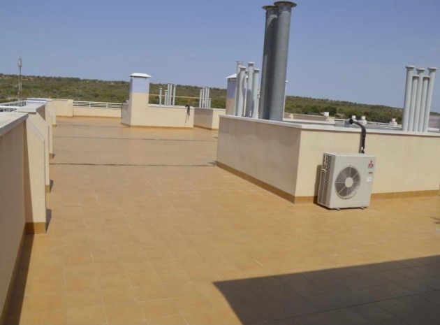 Resale - Apartment - La Marina