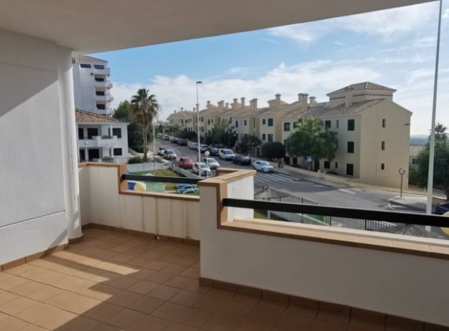 Resale - Apartment - Campoamor