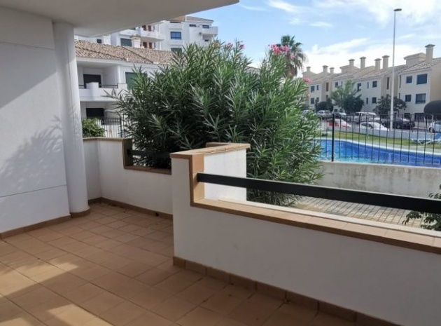 Resale - Apartment - Campoamor