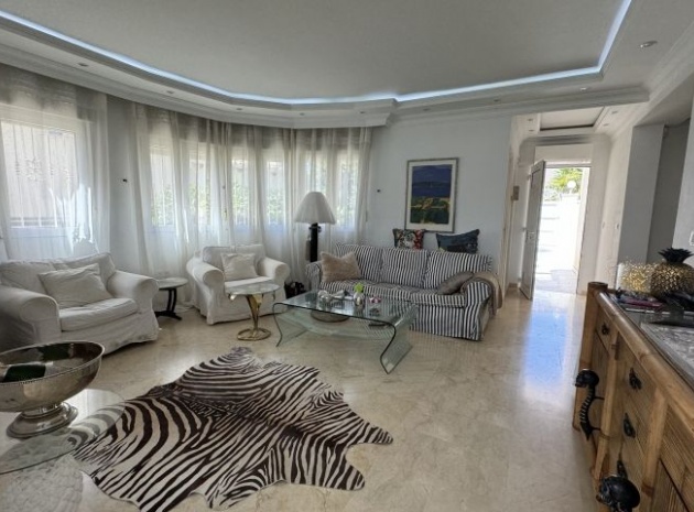 Återförsäljning - Villa - Villamartin - las ramblas