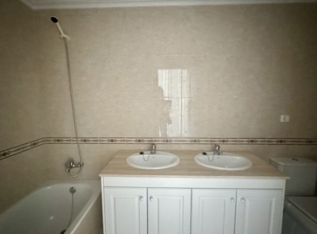 Resale - Apartment - Campoamor