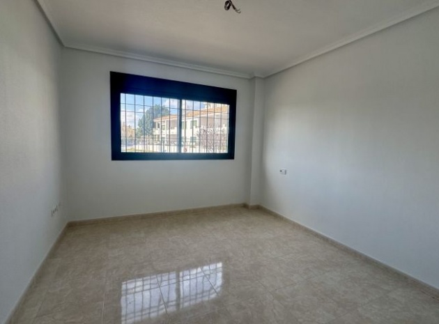 Resale - Apartment - Campoamor