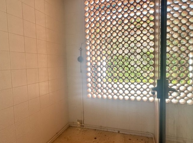 Resale - Apartment - Campoamor