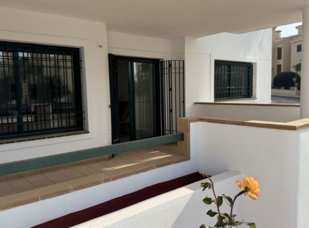 Resale - Apartment - Campoamor