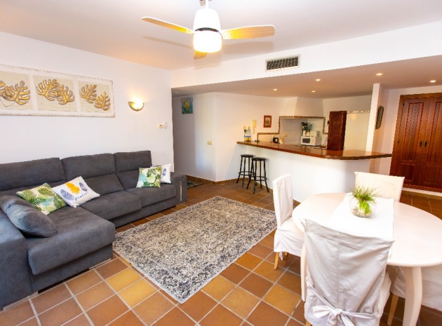 Revente - Appartement - Punta Prima