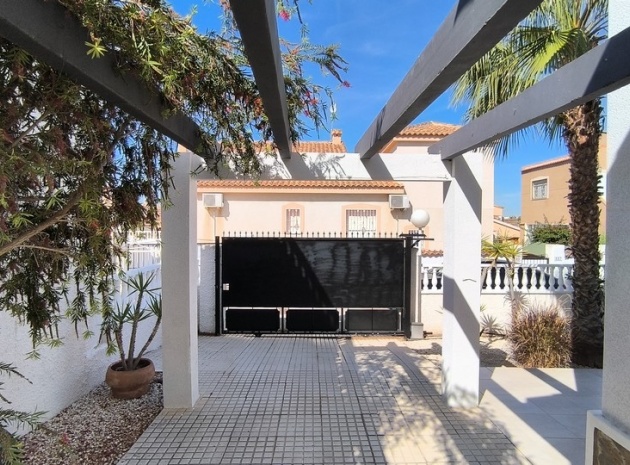 Resale - Villa - Benijofar - Benimar