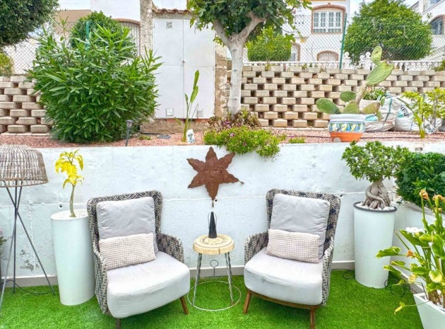 Resale - Townhouse - Villamartin - rioja