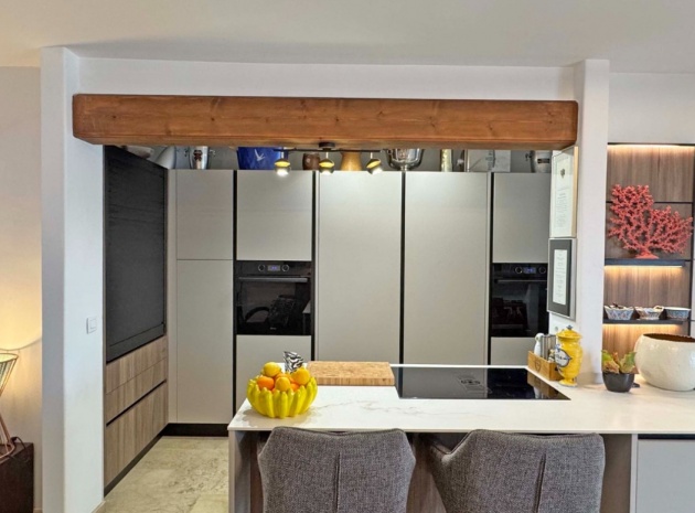 Resale - Townhouse - Villamartin - rioja