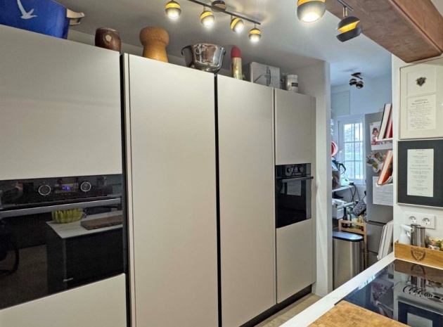 Resale - Townhouse - Villamartin - rioja