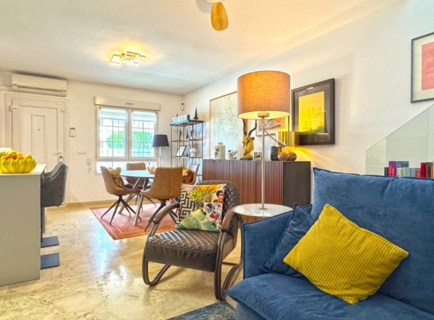 Resale - Townhouse - Villamartin - rioja