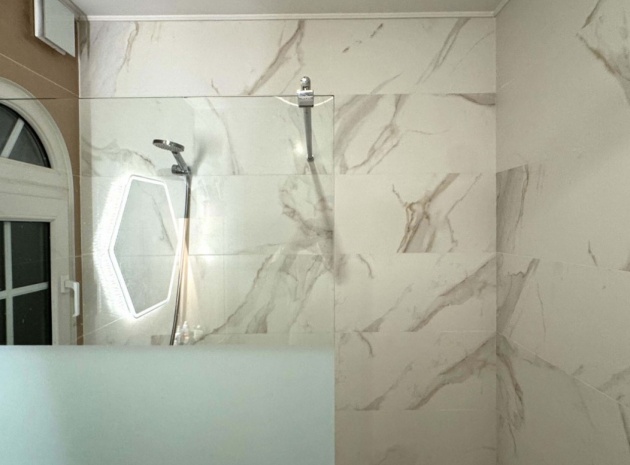 Resale - Townhouse - Villamartin - rioja