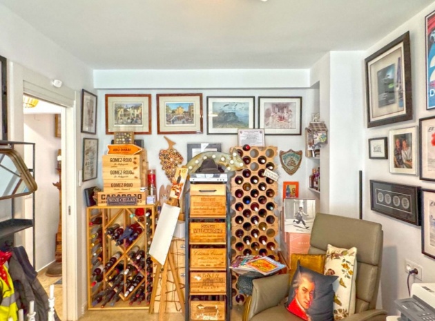 Resale - Townhouse - Villamartin - rioja