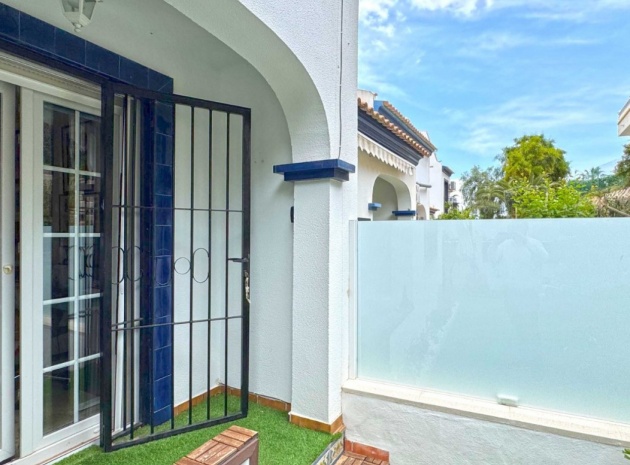 Resale - Townhouse - Villamartin - rioja