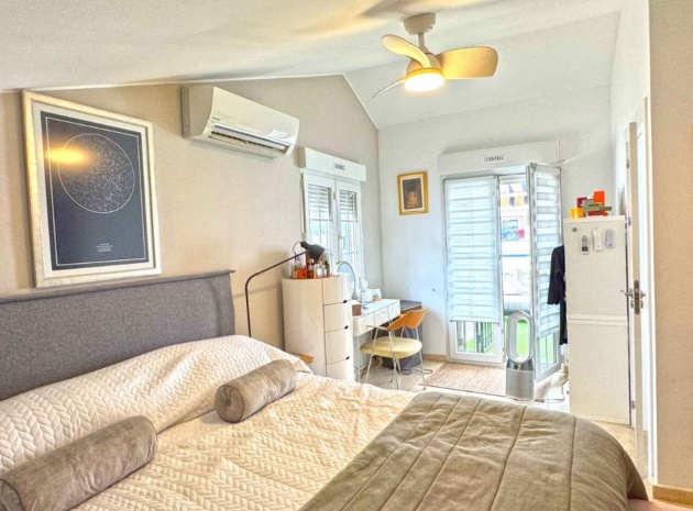 Resale - Townhouse - Villamartin - rioja