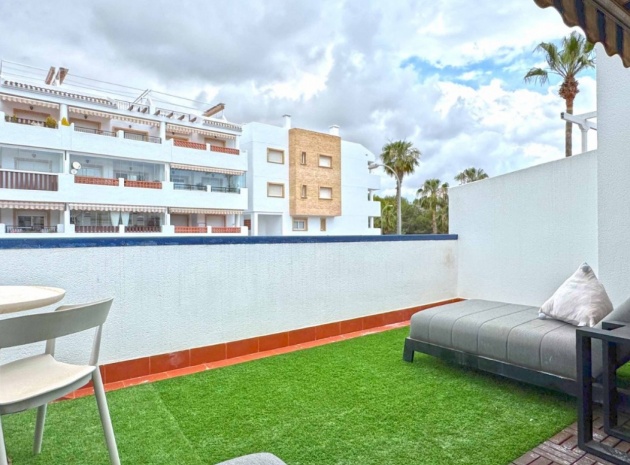 Resale - Townhouse - Villamartin - rioja