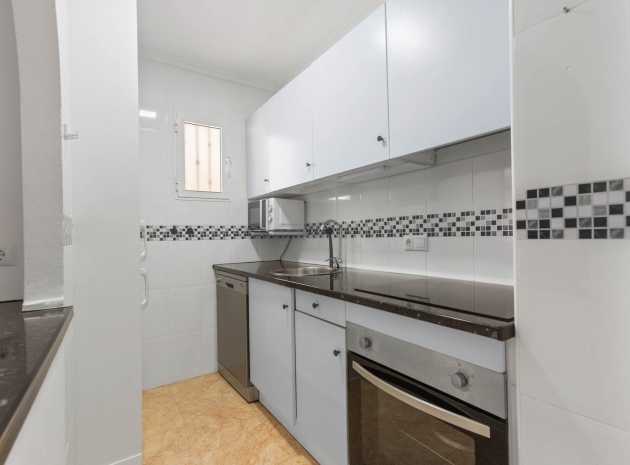 Wiederverkauf - Wohnung - Torrevieja - Beachside Torrevieja
