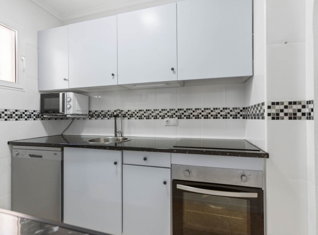 Wiederverkauf - Wohnung - Torrevieja - Beachside Torrevieja