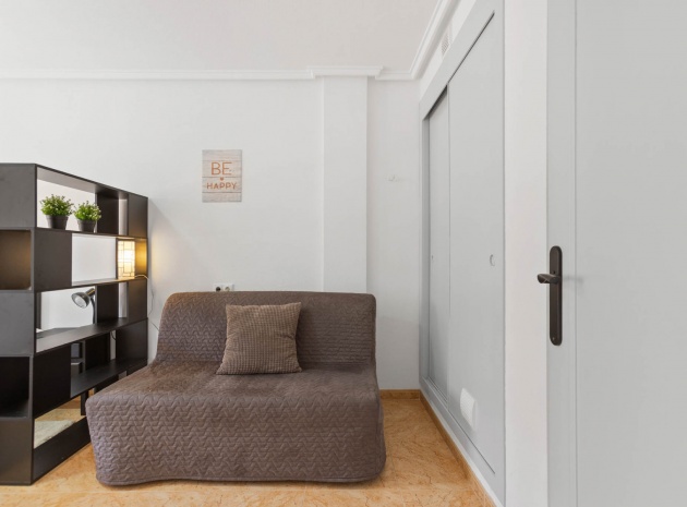 Wiederverkauf - Wohnung - Torrevieja - Beachside Torrevieja