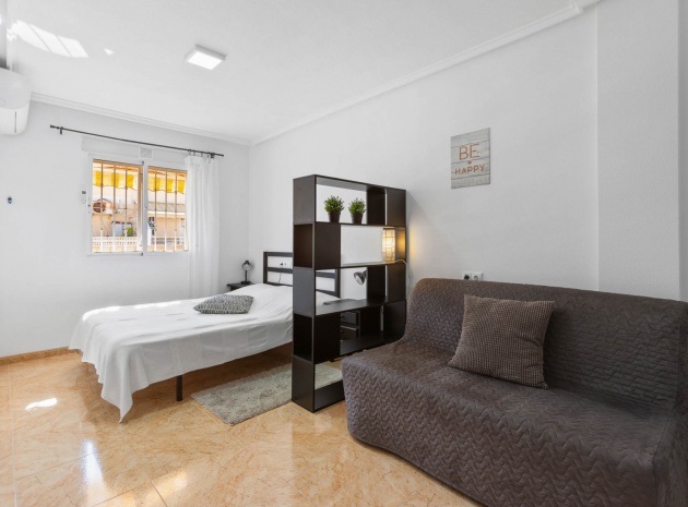 Wiederverkauf - Wohnung - Torrevieja - Beachside Torrevieja