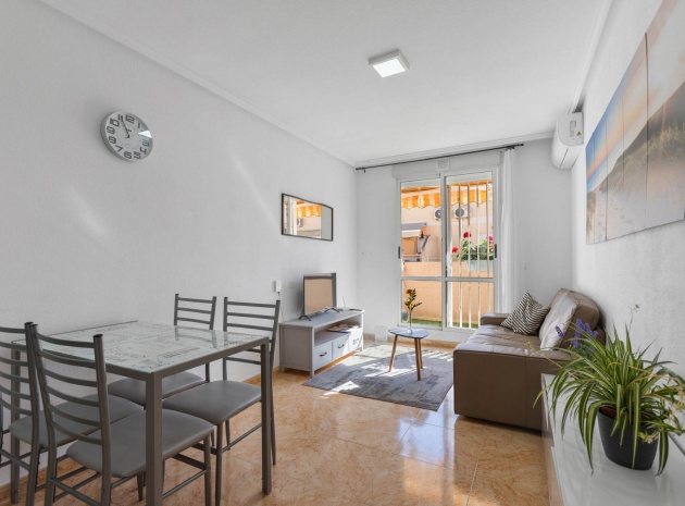 Wiederverkauf - Wohnung - Torrevieja - Beachside Torrevieja