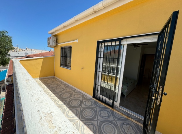 Revente - Maison de ville - Torrevieja - La Siesta