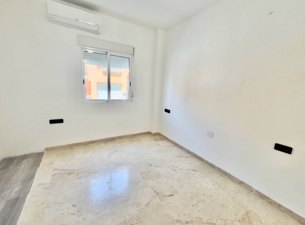 Återförsäljning - Lägenhet - Benijofar