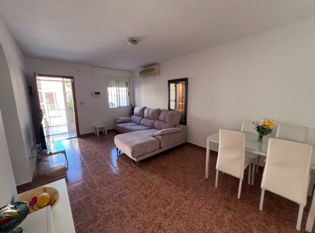 Wiederverkauf - Stadthaus - Torrevieja - La Siesta