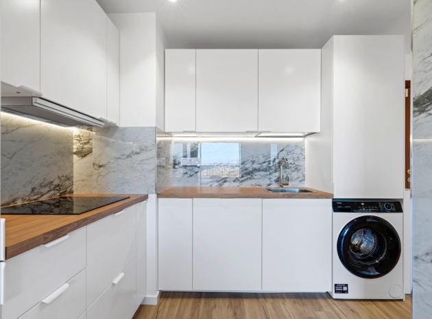 Återförsäljning - Lägenhet - Torrevieja